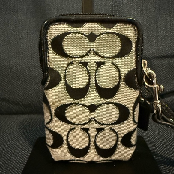 Coach Signature Black and Gray Small Vertical Wristlet - Picture 4 of 6
